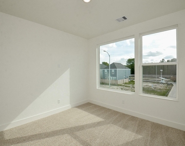 7703 Inwood Grove Lane - Photo Thumbnail 37