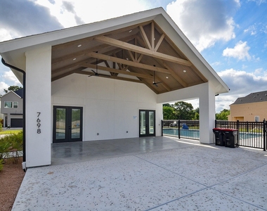 7703 Inwood Grove Lane - Photo Thumbnail 5