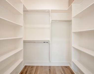 7703 Inwood Grove Lane - Photo Thumbnail 30