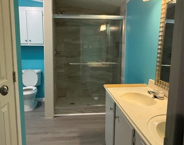 4440 Grand Oaks Drive - Photo Thumbnail 12