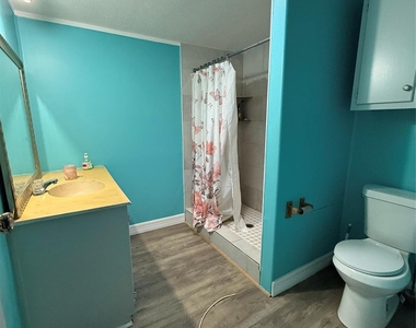 4440 Grand Oaks Drive - Photo Thumbnail 6