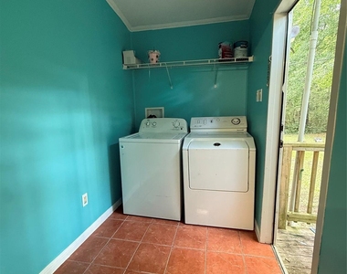 4440 Grand Oaks Drive - Photo Thumbnail 3
