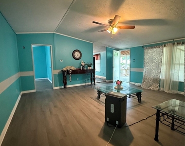 4440 Grand Oaks Drive - Photo Thumbnail 11