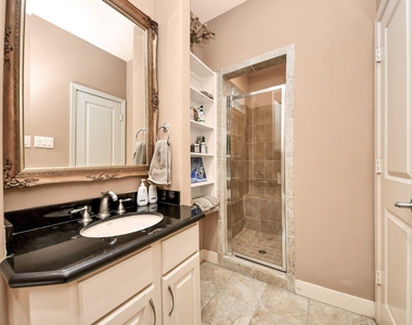 5217 Lillian Street - Photo Thumbnail 16