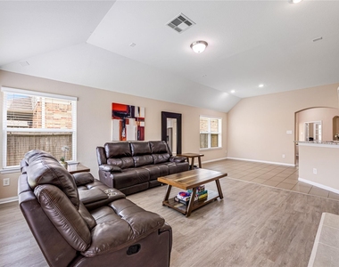 7030 Villa Mountain Lane - Photo Thumbnail 26