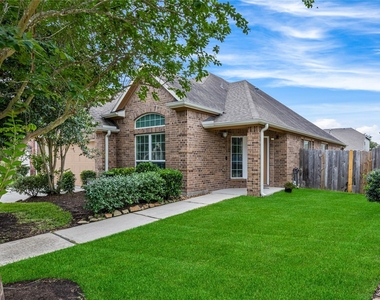 7030 Villa Mountain Lane - Photo Thumbnail 3