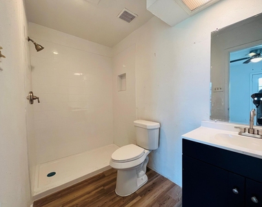 6981 Chasewood Drive - Photo Thumbnail 12