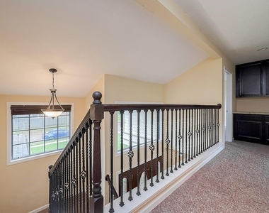 2039 Shorewood Lane - Photo Thumbnail 25
