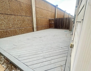 4106 Marina Street - Photo Thumbnail 20