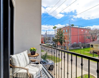 4106 Marina Street - Photo Thumbnail 2
