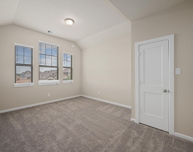 932 Malibu Shore Lane - Photo Thumbnail 16