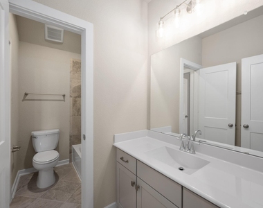 932 Malibu Shore Lane - Photo Thumbnail 19
