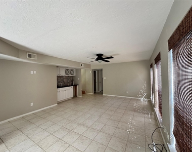 3406 Swift Creek Court - Photo Thumbnail 20