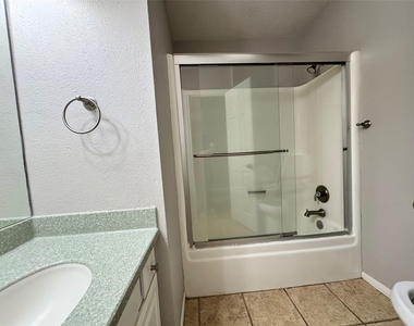 3406 Swift Creek Court - Photo Thumbnail 29