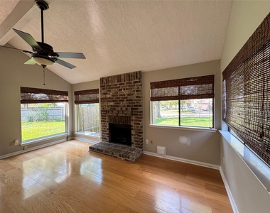3406 Swift Creek Court - Photo Thumbnail 5