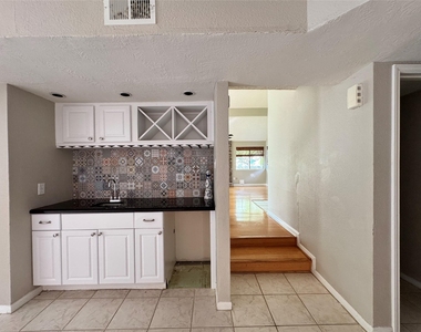 3406 Swift Creek Court - Photo Thumbnail 18