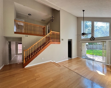 3406 Swift Creek Court - Photo Thumbnail 2