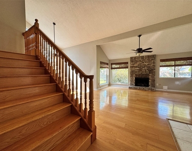 3406 Swift Creek Court - Photo Thumbnail 9