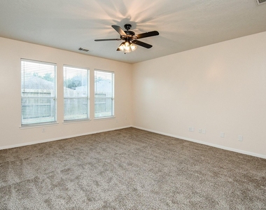 19327 Poppy Grove Lane - Photo Thumbnail 14