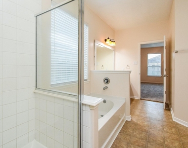 19327 Poppy Grove Lane - Photo Thumbnail 27