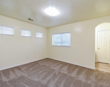 19327 Poppy Grove Lane - Photo Thumbnail 19