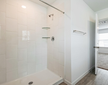 16523 Pine Arrow Drive - Photo Thumbnail 18