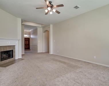 3419 La Fleur Lane - Photo Thumbnail 9