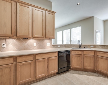3419 La Fleur Lane - Photo Thumbnail 11