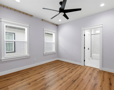6476 Tc Jester Boulevard - Photo Thumbnail 41