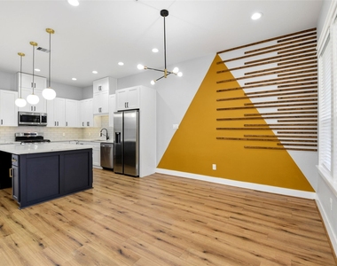 6476 Tc Jester Boulevard - Photo Thumbnail 23
