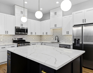 6476 Tc Jester Boulevard - Photo Thumbnail 14