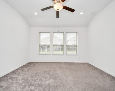 7214 Cordgrass Prairie Lane - Photo Thumbnail 14