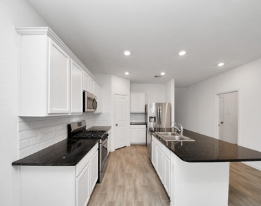 7214 Cordgrass Prairie Lane - Photo Thumbnail 6