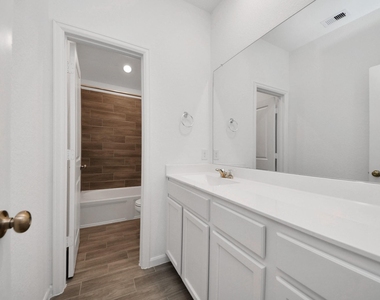 7214 Cordgrass Prairie Lane - Photo Thumbnail 23