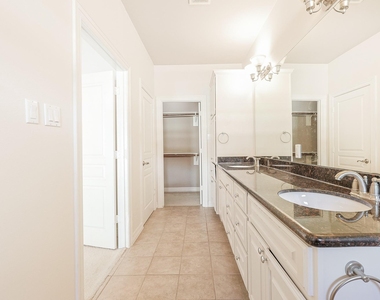 2540 Prospect Street - Photo Thumbnail 19