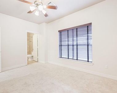 2540 Prospect Street - Photo Thumbnail 24