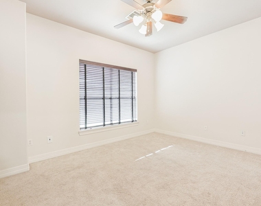 2540 Prospect Street - Photo Thumbnail 23