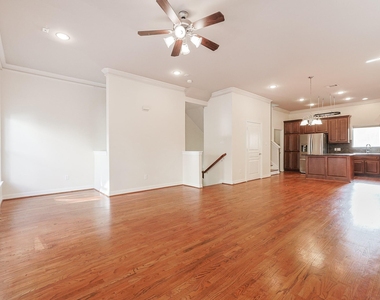 2540 Prospect Street - Photo Thumbnail 5