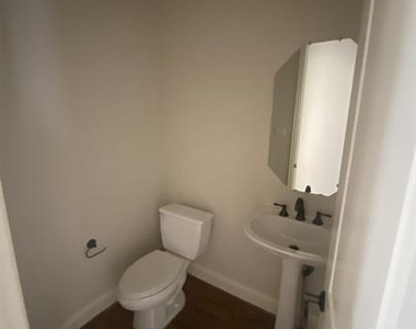 6353 Richmond Avenue - Photo Thumbnail 1