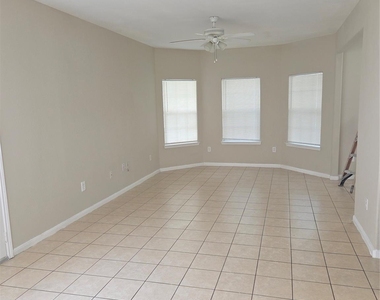 10015 Wiloak Street - Photo Thumbnail 1