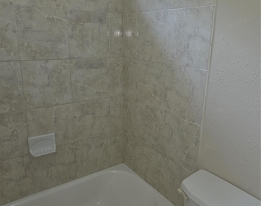 10015 Wiloak Street - Photo Thumbnail 11