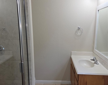 10015 Wiloak Street - Photo Thumbnail 12