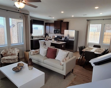 17226 Pentland Hills Way - Photo Thumbnail 15