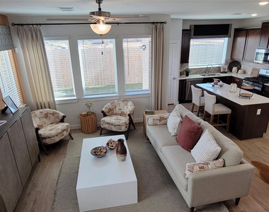 17226 Pentland Hills Way - Photo Thumbnail 14