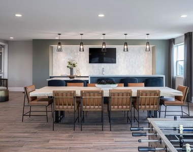2425 Bell Street - Photo Thumbnail 22