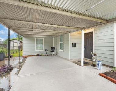 5009 Bataan Road - Photo Thumbnail 2