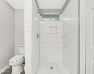 5009 Bataan Road - Photo Thumbnail 21