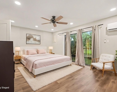 18242 Lakeside Lane - Photo Thumbnail 17