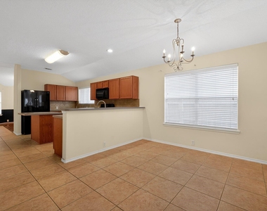20114 Larkspur Landing - Photo Thumbnail 6