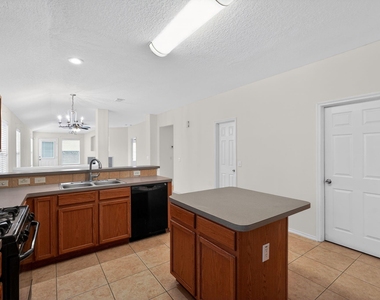 20114 Larkspur Landing - Photo Thumbnail 5